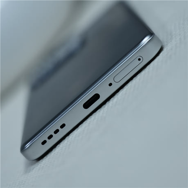 全球首款千元档万级电池手机来了！真我P4 Power发布：1960元起